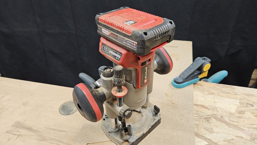 Affleureuse Einhell TP RO 18 Set LiBL