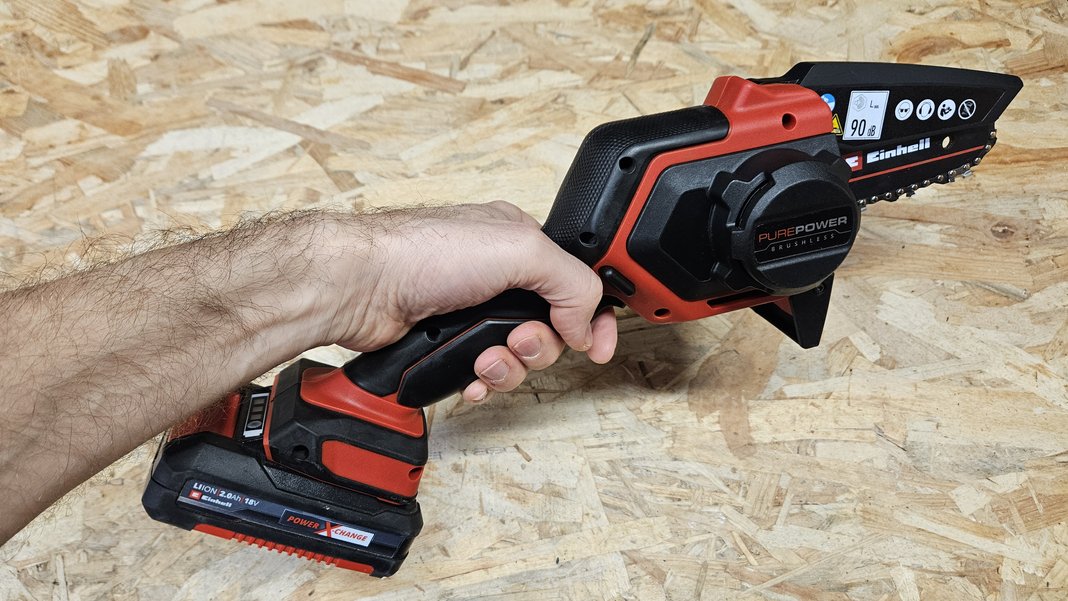 Mini tronçonneuse Einhell GE PS 18/15 Li BL