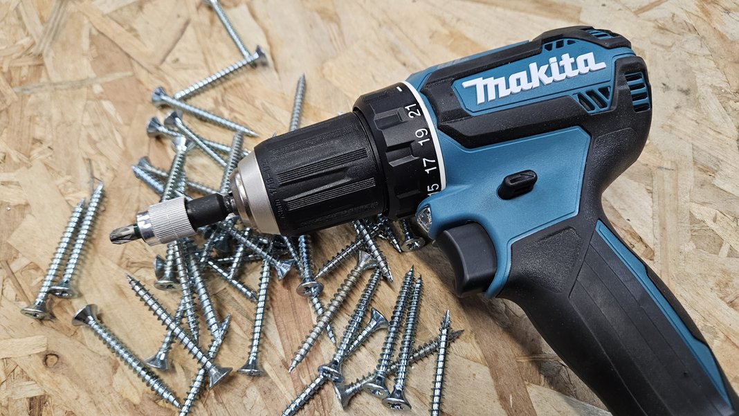 Perceuse visseuse Makita DDF485Z