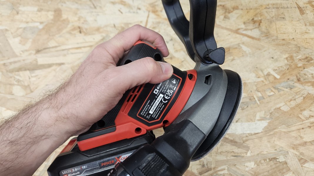 Ponceuse excentrique Einhell TP RS 18/32 LiBL