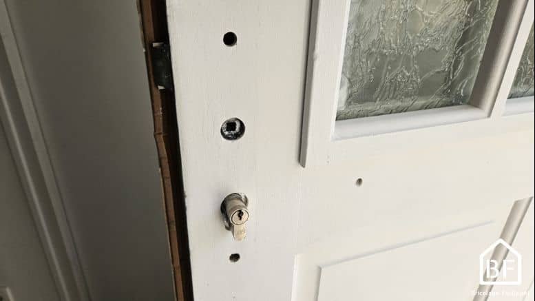 Poignée de porte enlevée