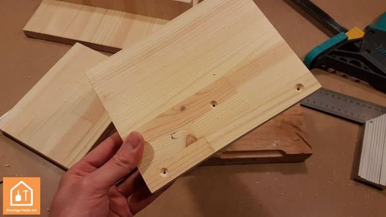 Comment fabriquer un marche pied en bois - Bricolage Facile