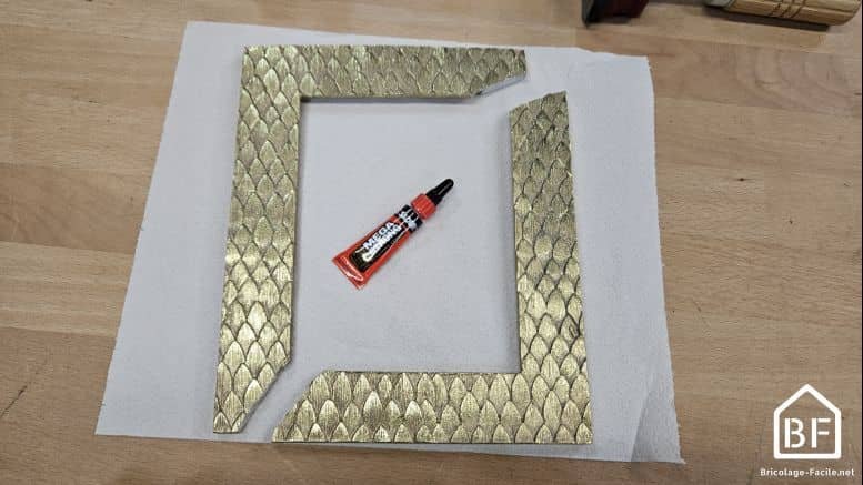 cadre cassé à recoller