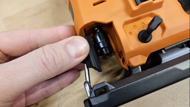 Système de changement de lame